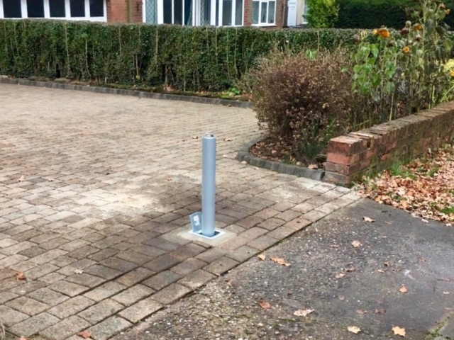 Extra Heavy Duty Anti-Ram Bollards